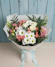 Букет цветов из:  Розы, Лизиантусы и Хризантемы в Белогорске Амурской области