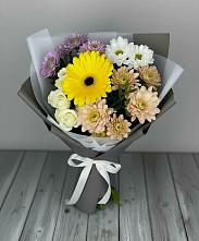 Букет цветов из:  Розы, Герберы и Хризантемы #REPLACE_PRED# Белогорске Амурской области