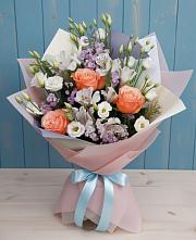 Букет цветов из:  Лизиантусы, Розы, Альстромерии и Гипсофила в Белогорске Амурской области