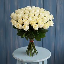 Букет 51 Белая роза Эдлесс Лав в Белогорске Амурской области