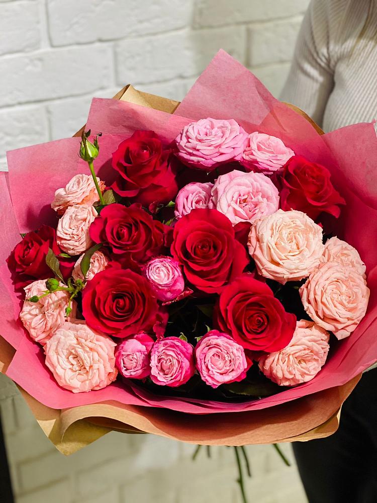 Букет цветов из: Розы в Белогорске Амурской области