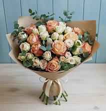 Букет цветов из:  Альстромерии и Розы в Белогорске Амурской области