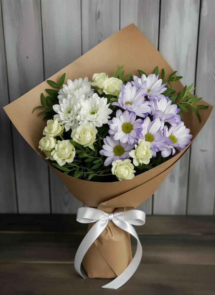 Букет цветов из: Хризантемы и Розы в Белогорске Амурской области