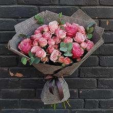 Букет цветов из:  Розы в Белогорске Амурской области